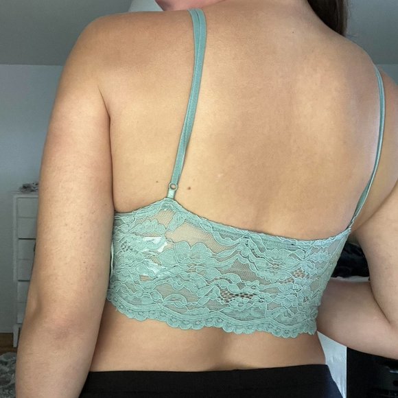 Turquoise Lace Zara Crop Top - Picture 4 of 4